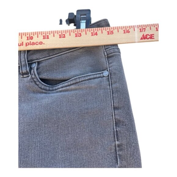 Two by Vince Camuto Women's Washed Grey Stretch Skinny Jeans Size 4 - Picture 4 of 9